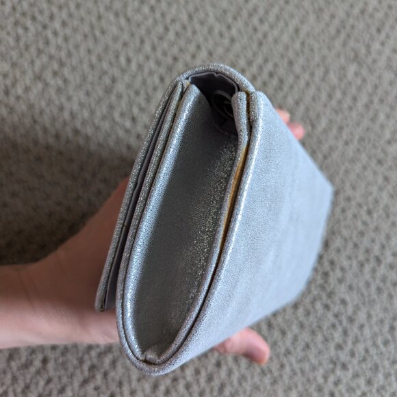 Short Silver Clutch with a Chain - Picture 10 of 15